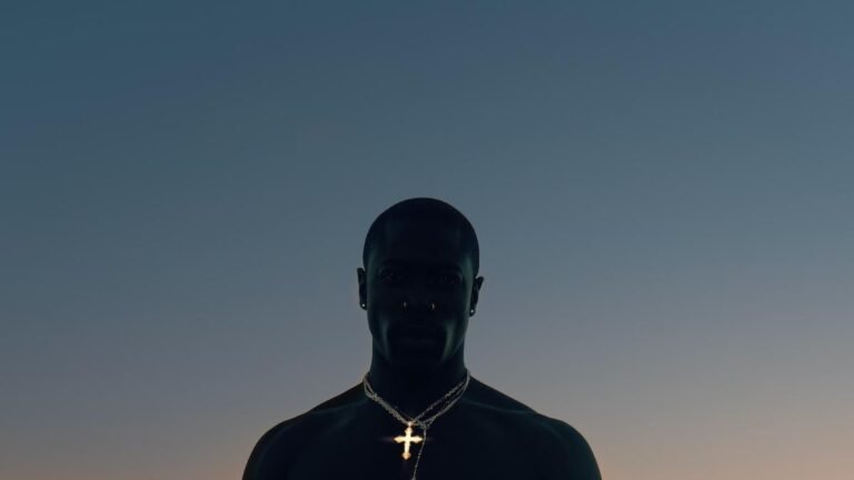 Moses Sumney Broadcasts Sophcore EP, Shares New Tune “Gold Coast”: Pay attention