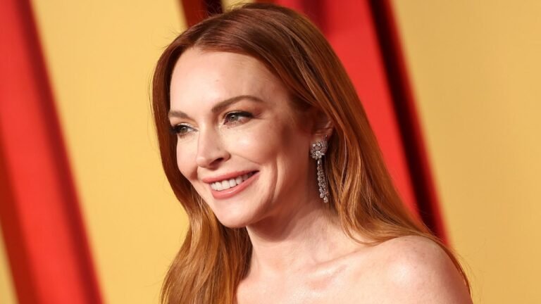 Lindsay Lohan’s ‘Churro Waves’ Are the Most Scrumptious Texture and Shade — See Images