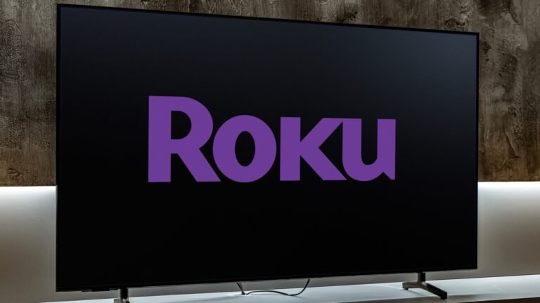 How To Display Mirror On Roku TV (And What To Do If It Is not Working)