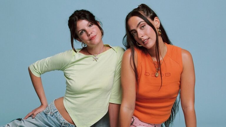 Hinds Strut By way of Exhausting Occasions on ‘Viva Hinds’